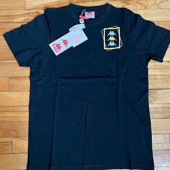 ♠️5/$100♠️ 💯 Authentic kappa t-shirt collections - Picture 2 of 3